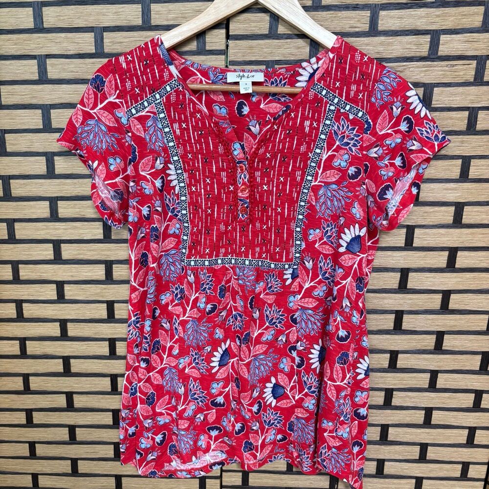 Style & Co Red Floral Top Size Small